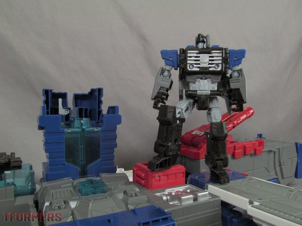 TFormers Titans Return Fortress Maximus Gallery 29 (29 of 72)